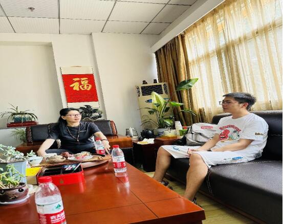 韦德官方版入口新人权益校友吴棒回到母