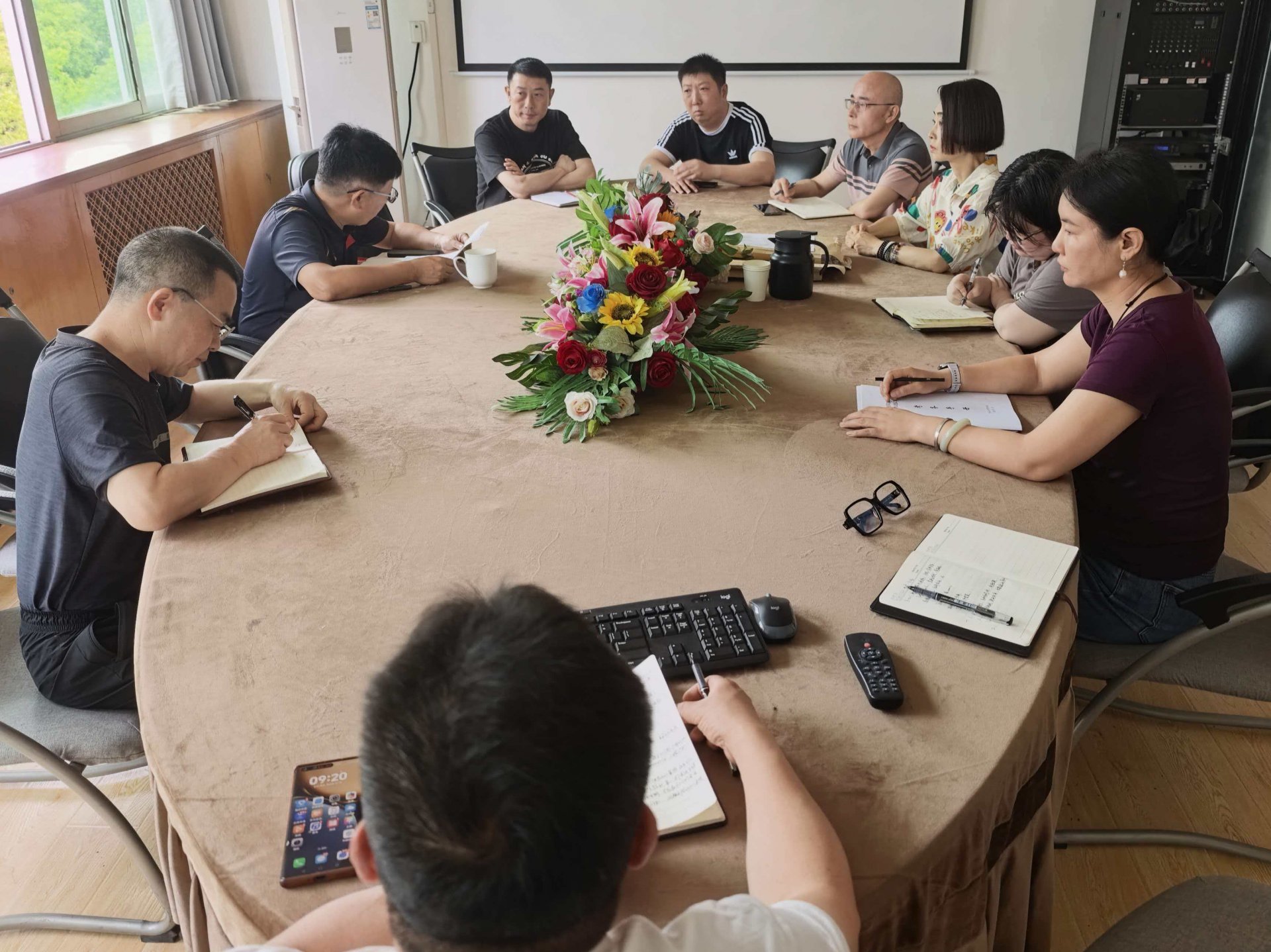 加强党员党性修养